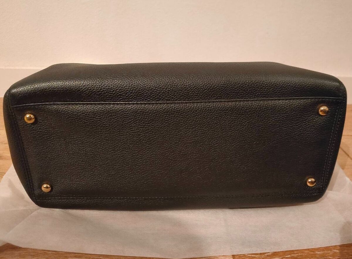 Sac fourre-tout exécutif d'occasion en cuir caviar noir CHANEL petit authentique